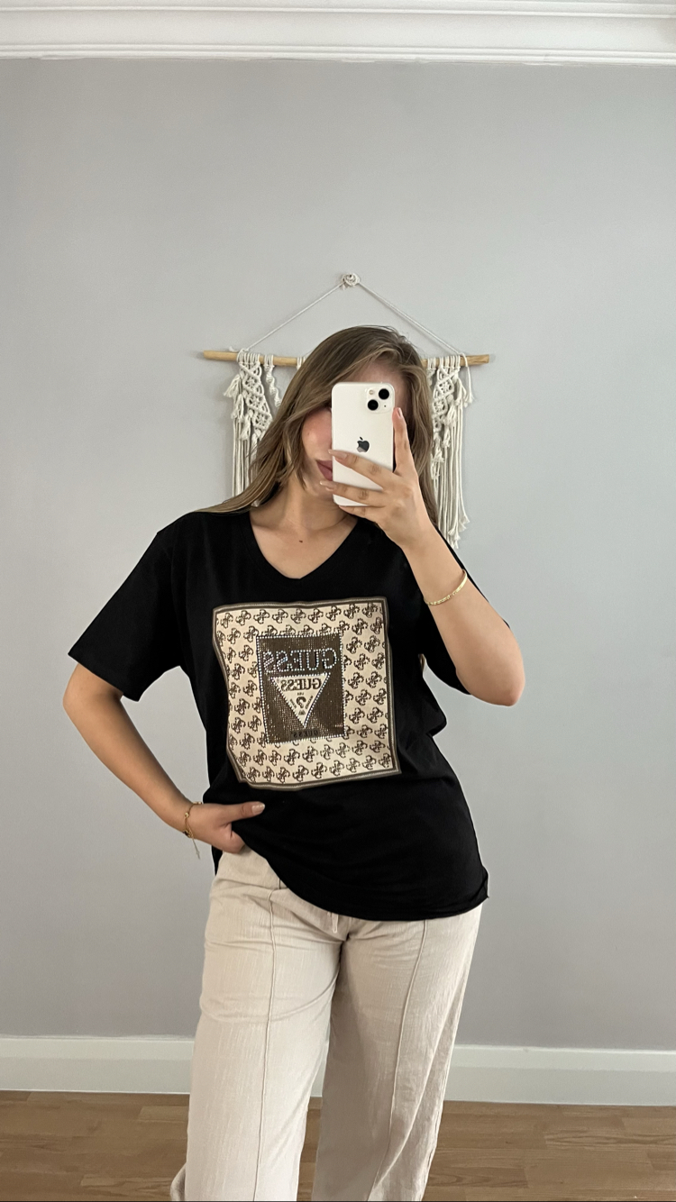 Taş baskılı guess tişört 