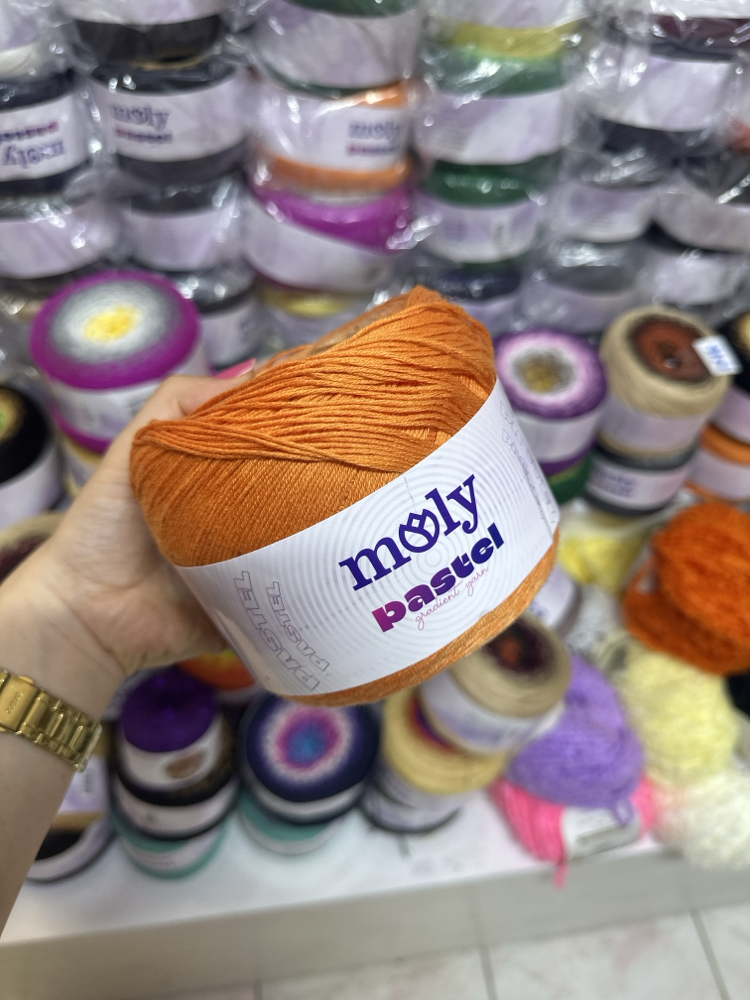Moly Pastel