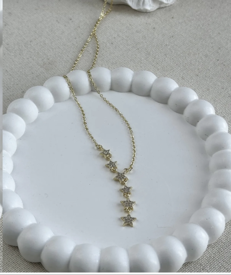 Kayan yıldızlar gold kolye