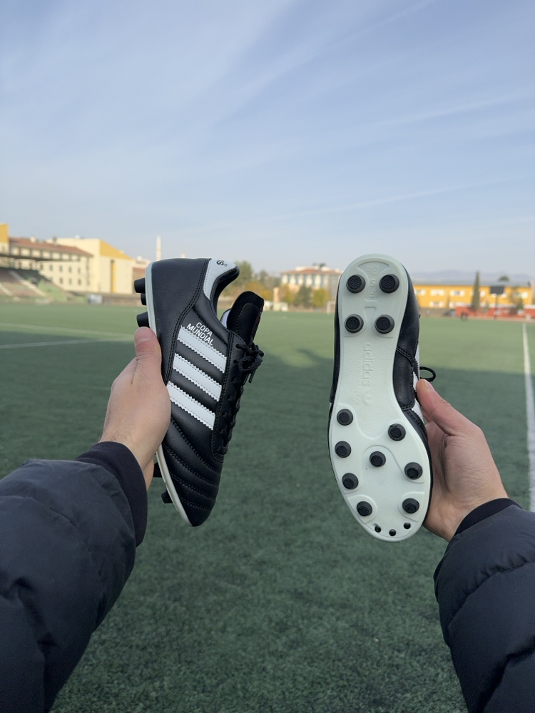 Adidas Copa Mundial Efsane