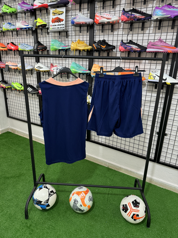 New Nike Fransa Sıfır Kol Üst Alt Takım