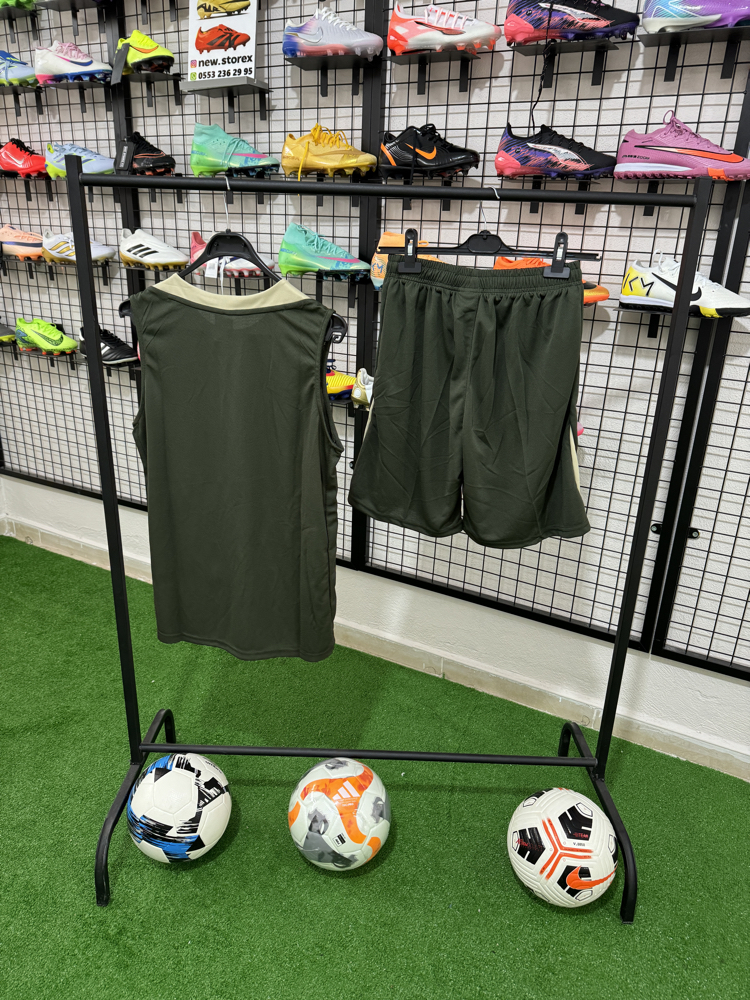 New Nike Chelsea Sıfır Kol Üst Alt Takım