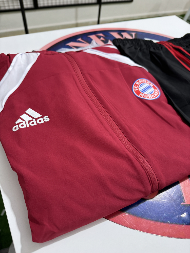 Adidas Efsane Paraşüt Bayern Eşofman