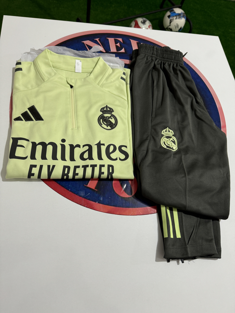 Adidas Dalgıç Real Madrid Eşofman