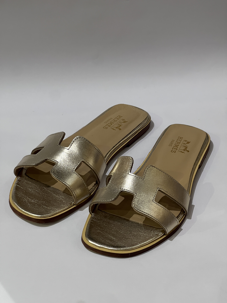 Hermes Women’s Leather Slides
