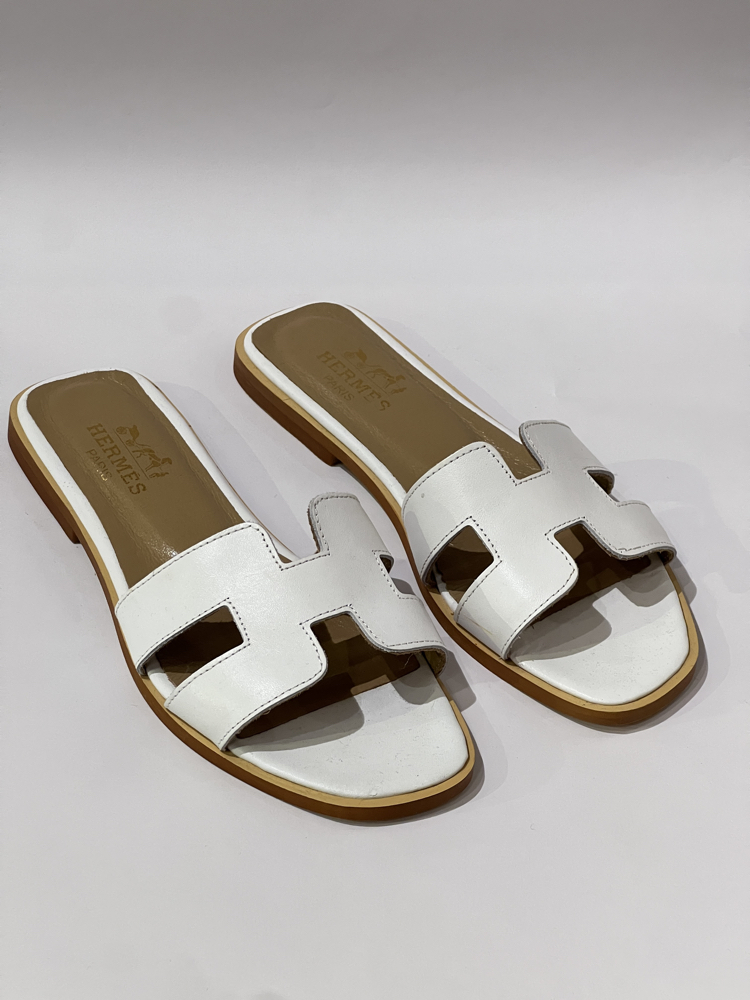 Hermes Women’s Leather Slides