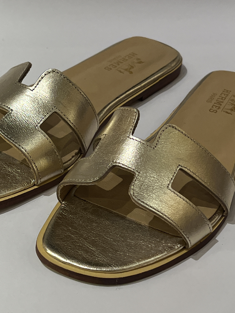 Hermes Women’s Leather Slides