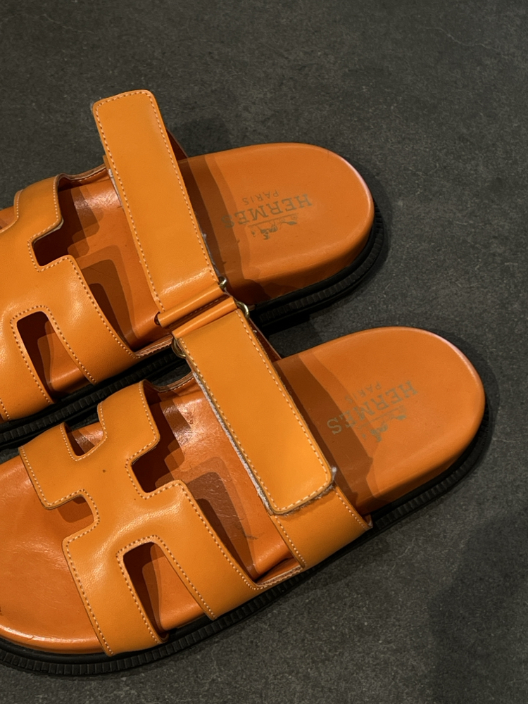 HERMES Women’s Leather Slides