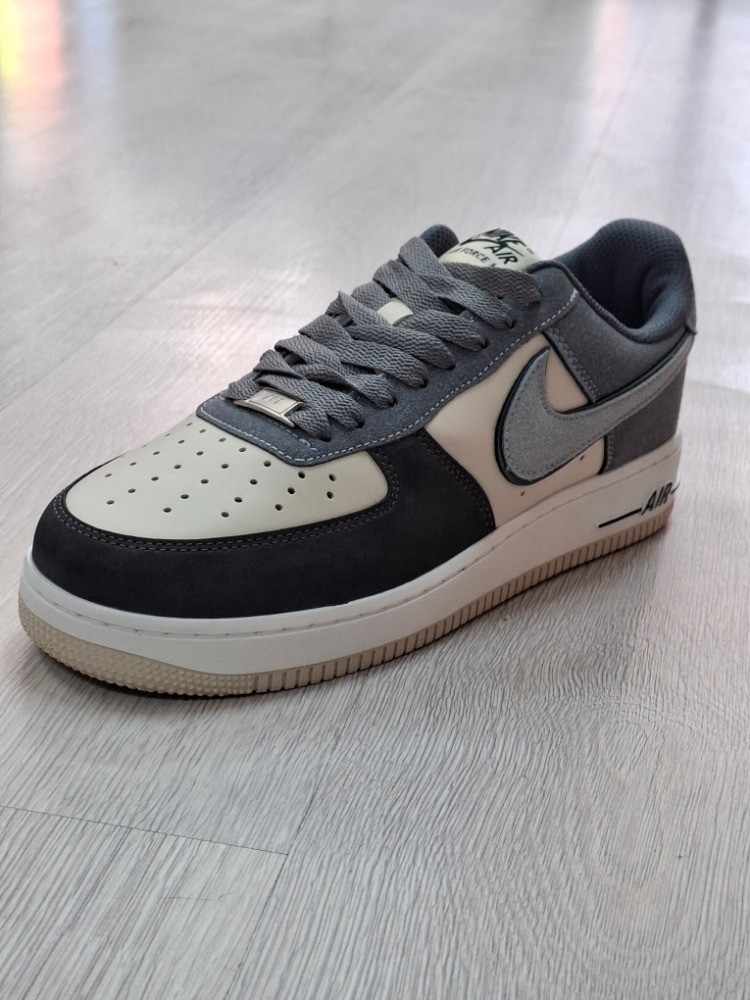 Nike Air Force 1'07 Bej-Füme