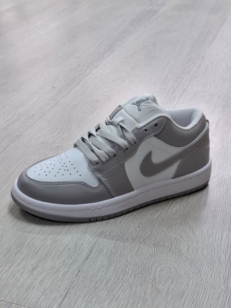 Nike Air Jordan 1 Low Gri-Beyaz