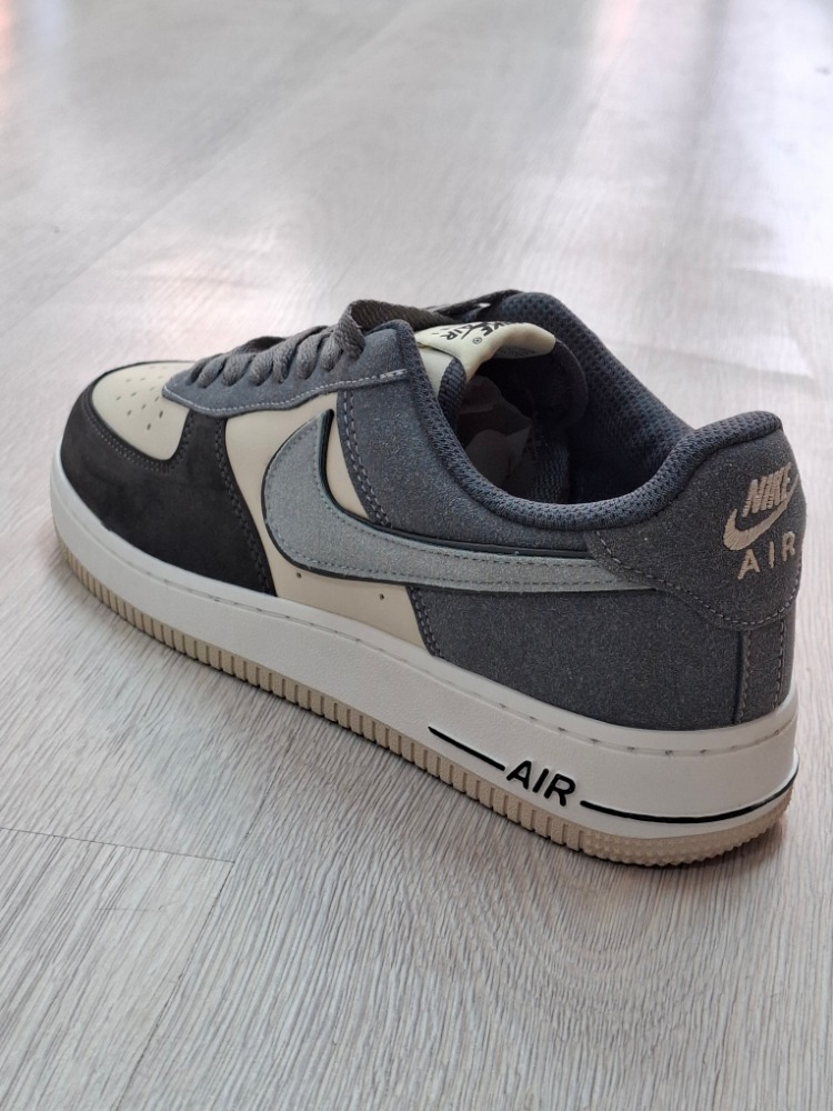 Nike Air Force 1'07 Bej-Füme