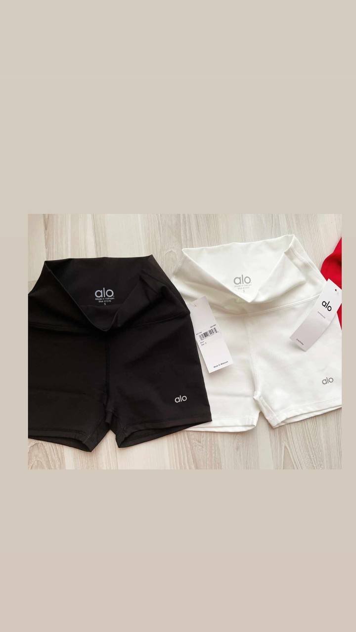 ALO YOGA MİNİ BİKER SHORTS