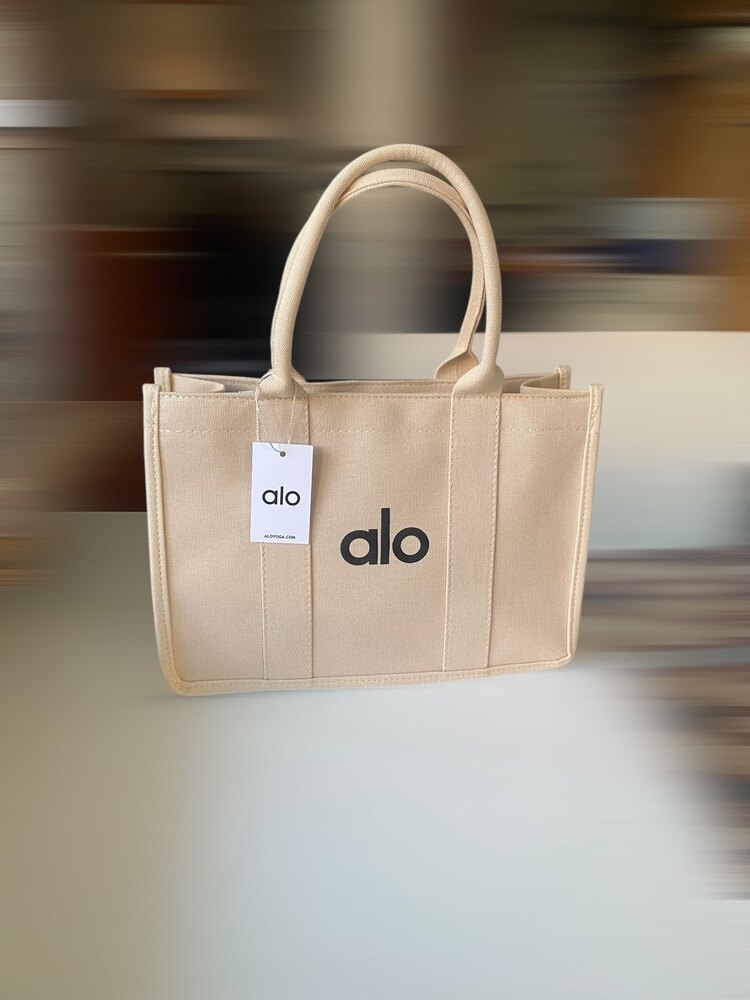 ALO YOGA ÇANTA
