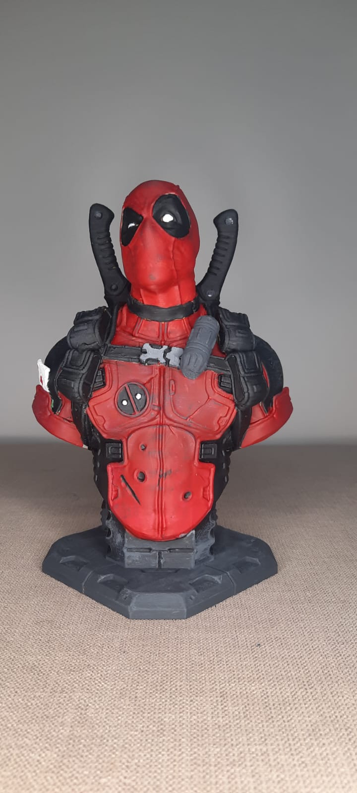 Deadpool Heykeli