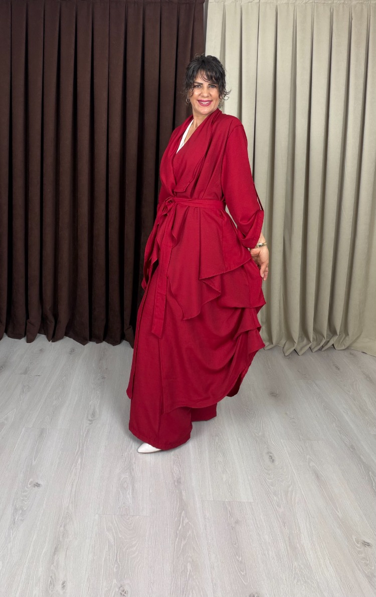 Karmen Tasarım Takım Kırmızı