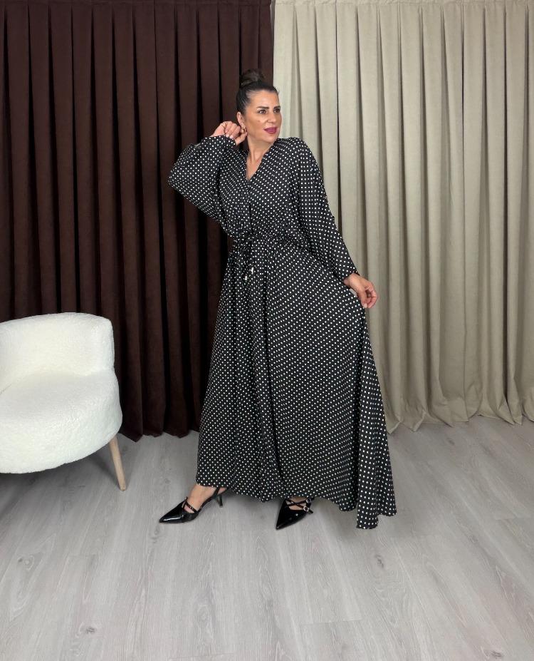 Mirella Elbise Puantiye