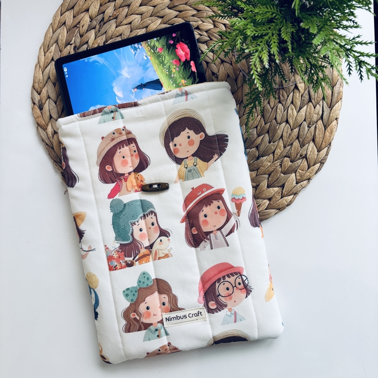 Tatlı Yüzler Kitap ve Tablet Kılıfı