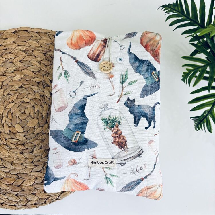 Sihir Dünyası • Kitap Tablet Çantası
