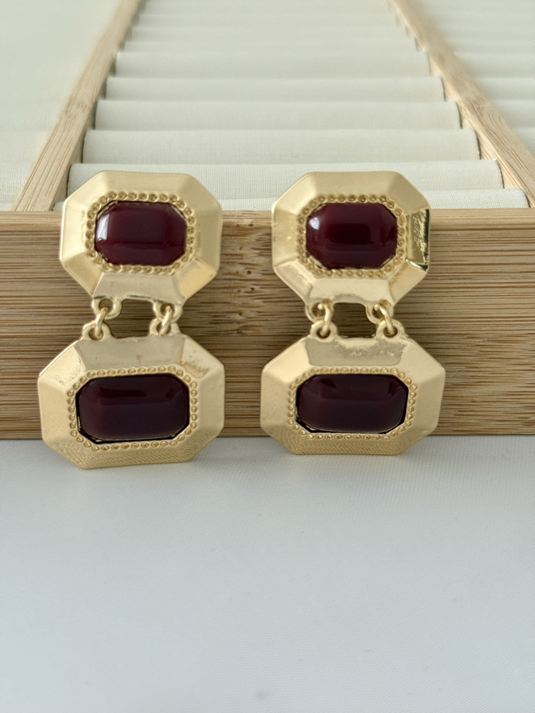 Bordo gold detaylı küpe 