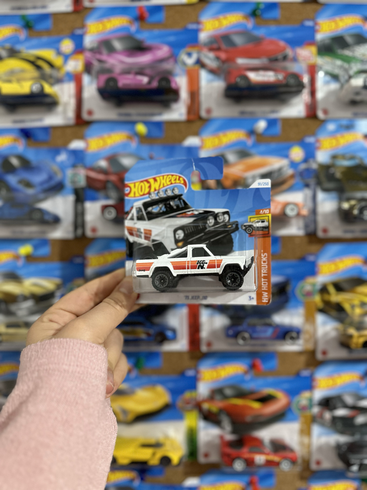 Hotwheels 73 JEEP hot wheels Resimli Kişiye Özel