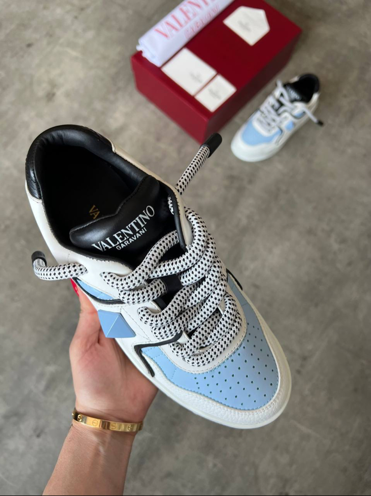 Valentino One Stud Blue White