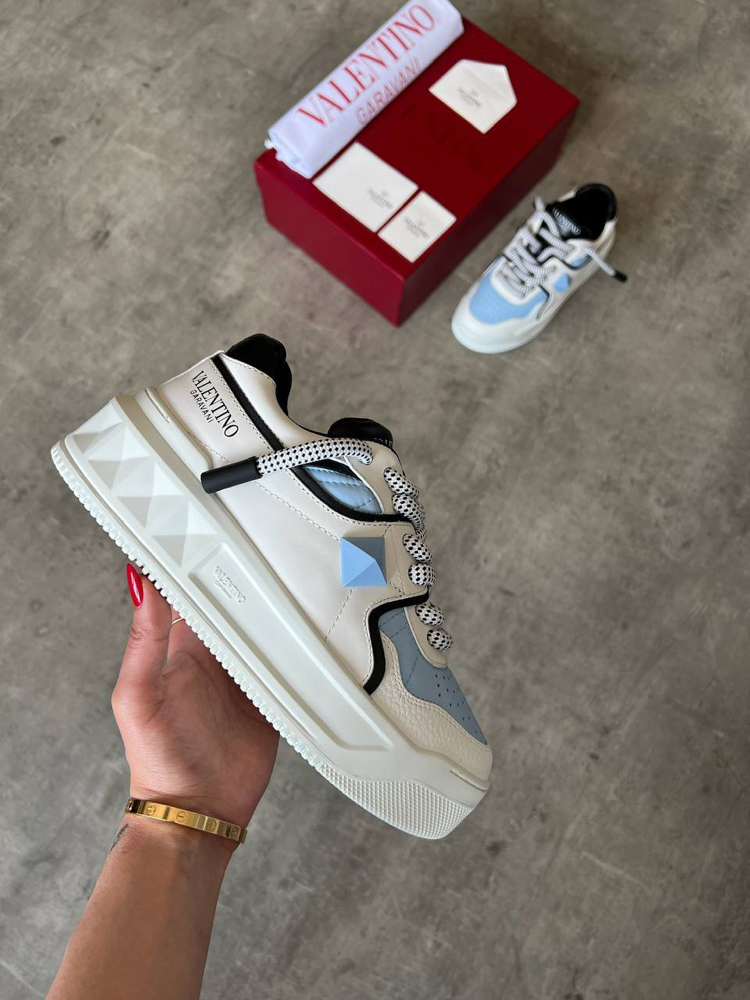 Valentino One Stud Blue White