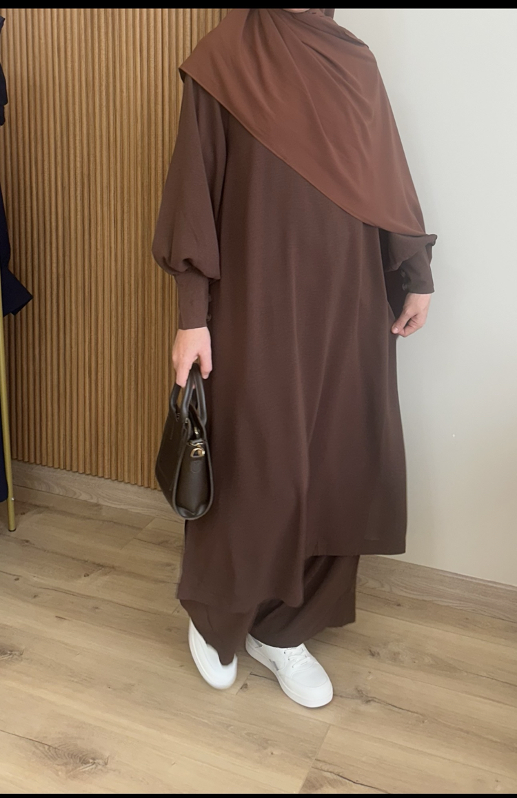 Manşet detaylı Takım (acı kahve )