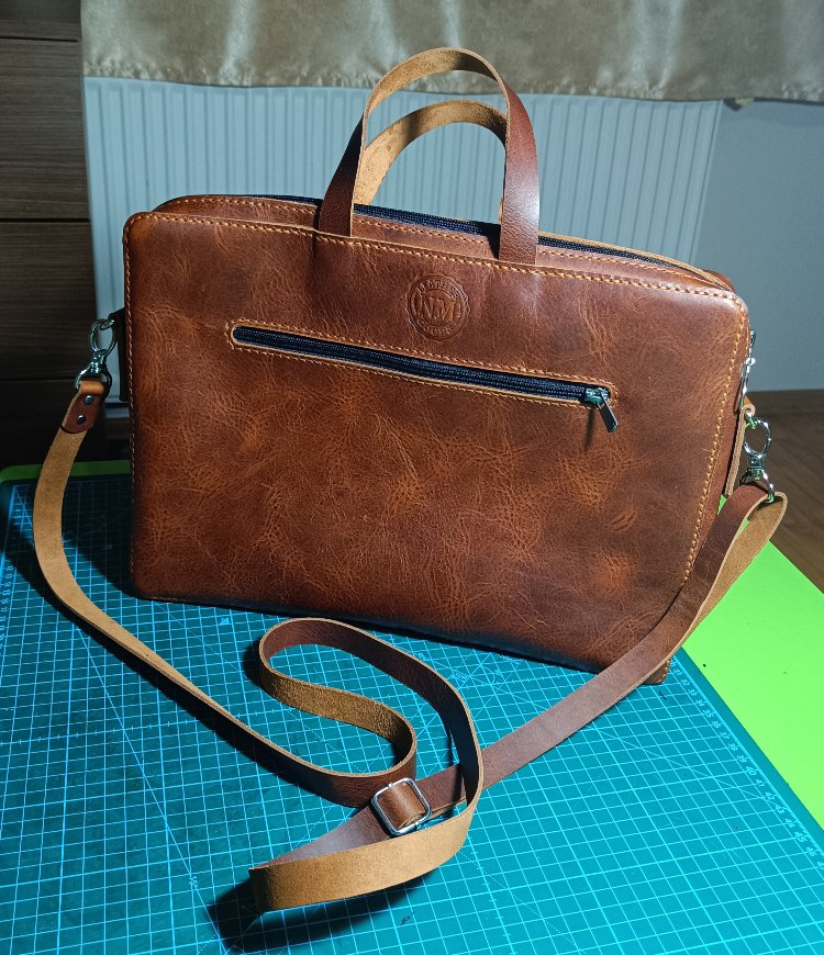 Evrak ve Laptop Çantası