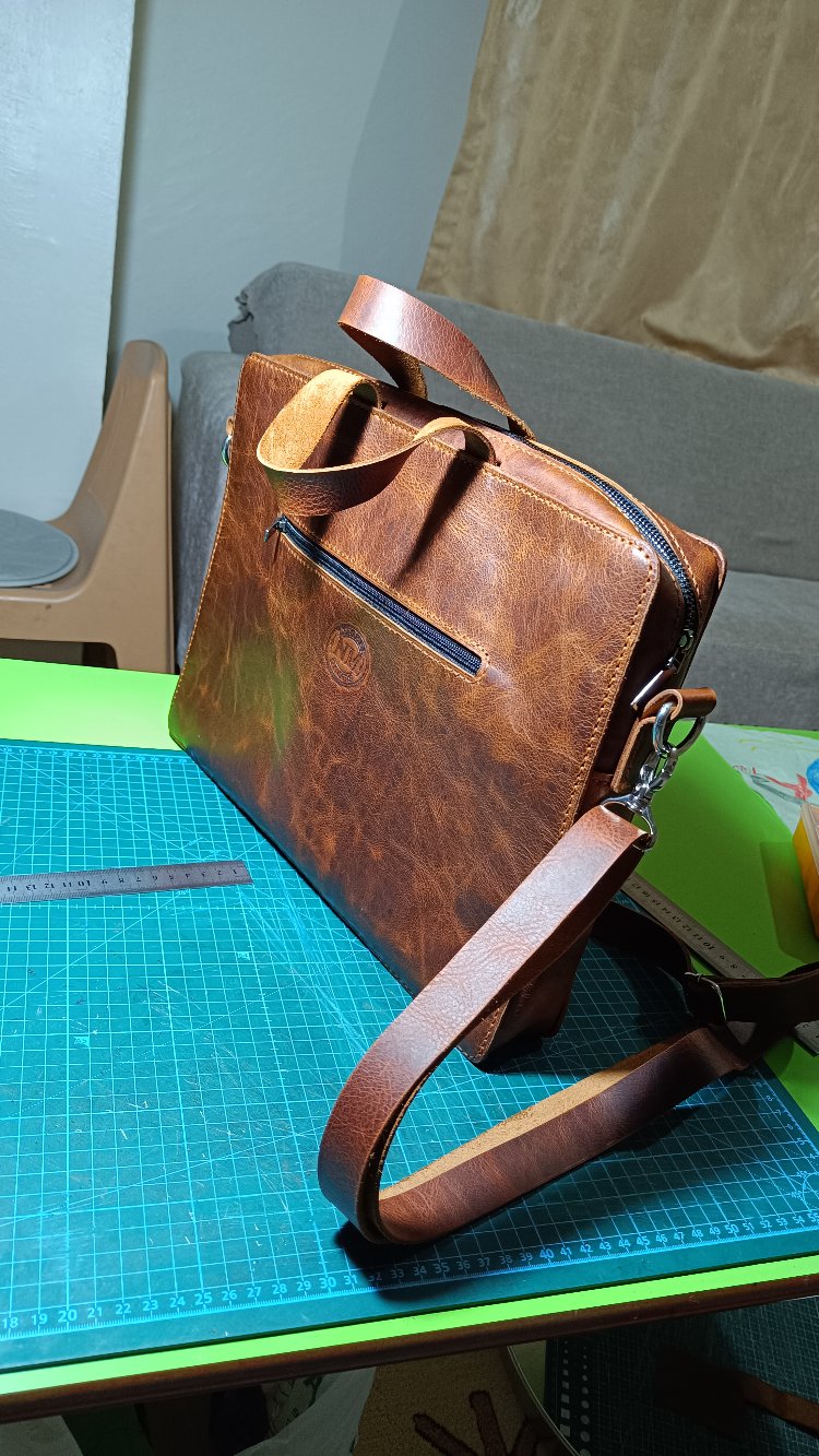 Evrak ve Laptop Çantası