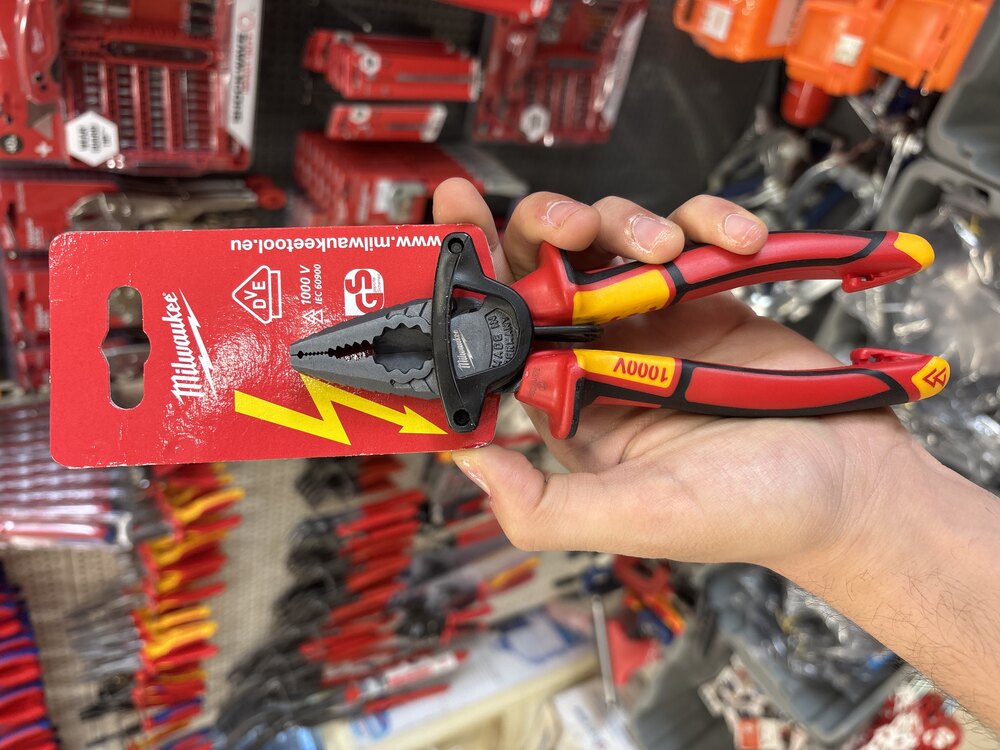 Milwaukee 180 MM Pense 1000 V VDE Made İn Germany ( Yüksek Kalite )