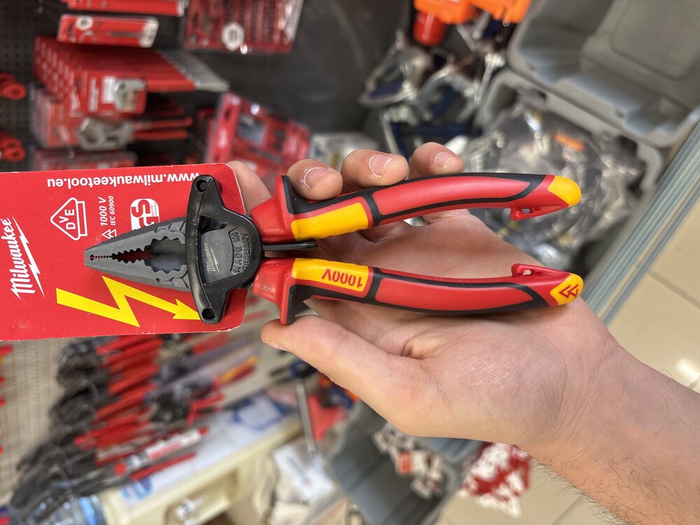 Milwaukee 180 MM Pense 1000 V VDE Made İn Germany ( Yüksek Kalite )