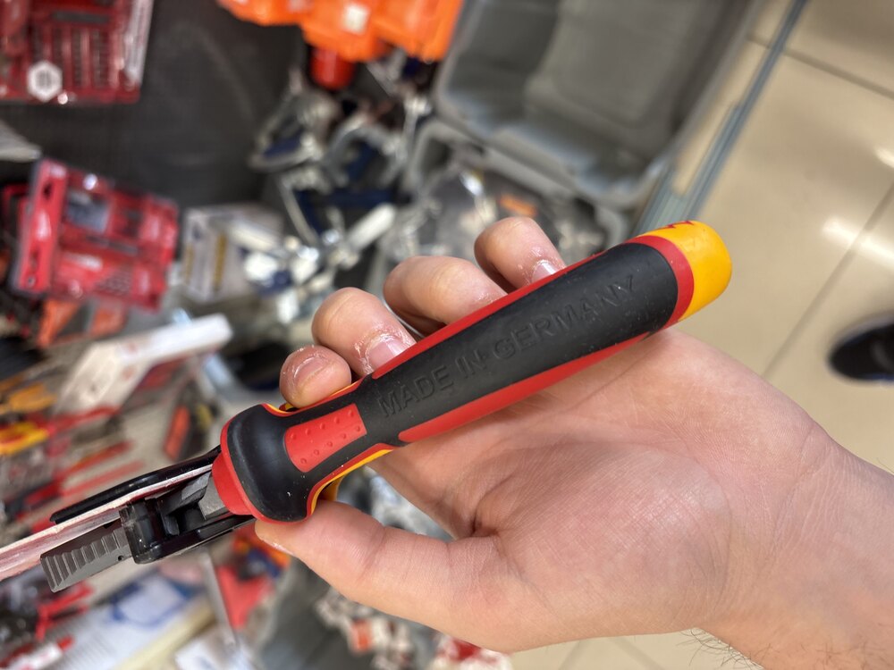 Milwaukee 180 MM Pense 1000 V VDE Made İn Germany ( Yüksek Kalite )