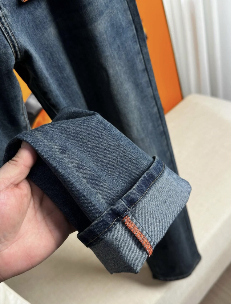 Louis Vuitton Jean