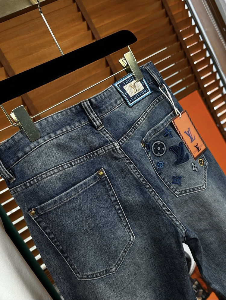 Louis Vuitton Jean