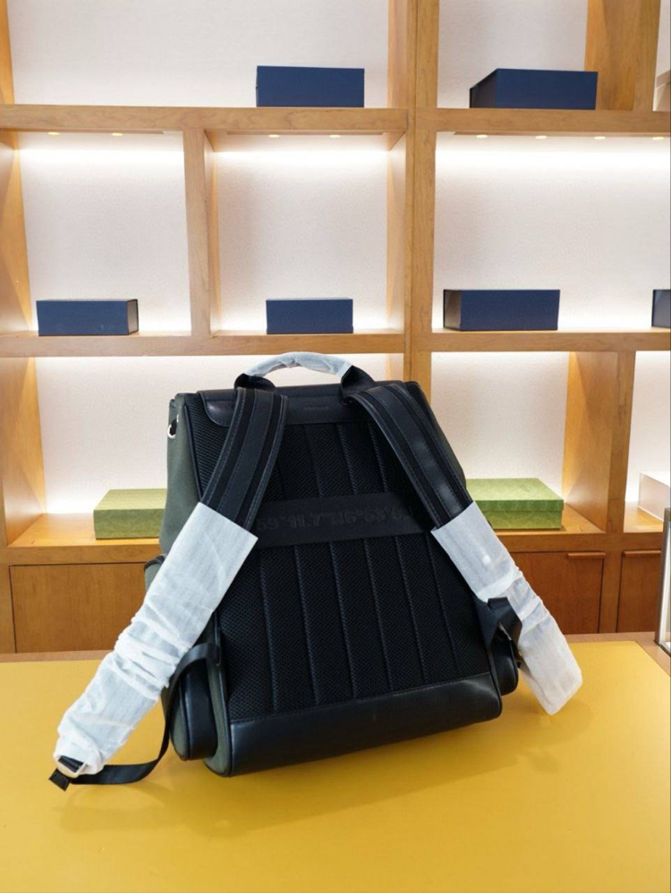 Rimowa Sırt Çantası