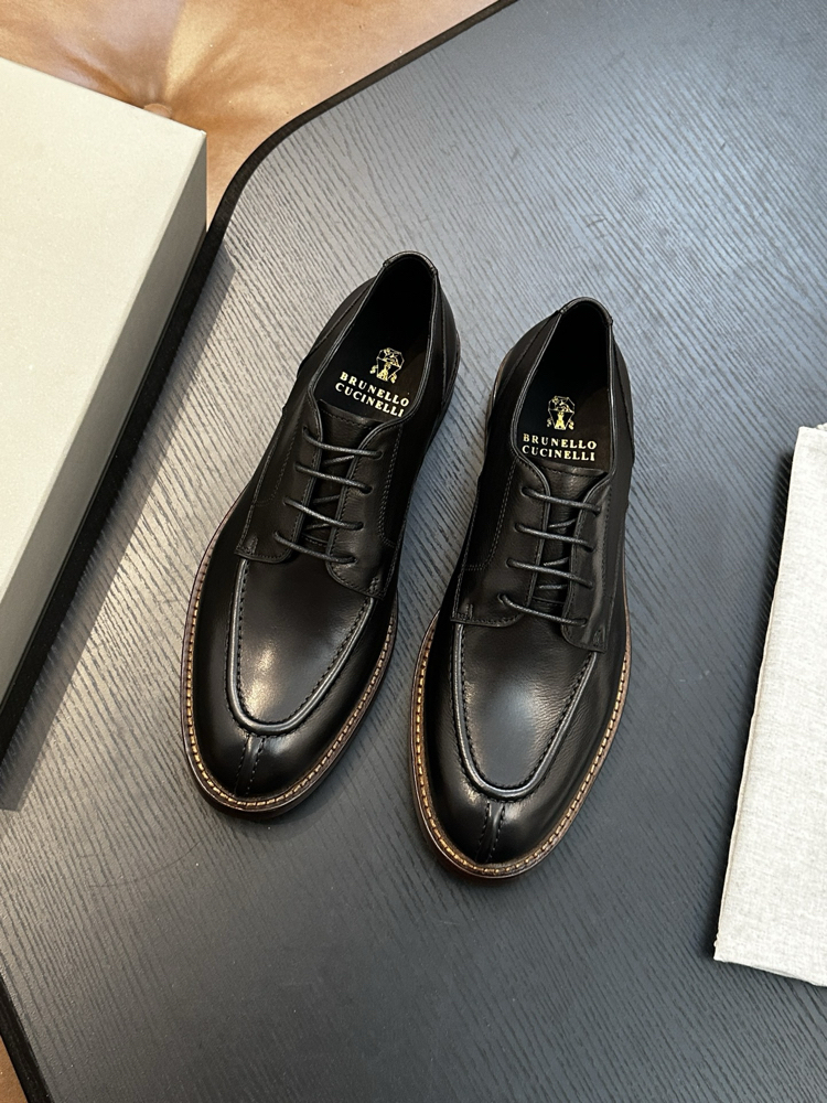 Brunello cucinelli leather shoes