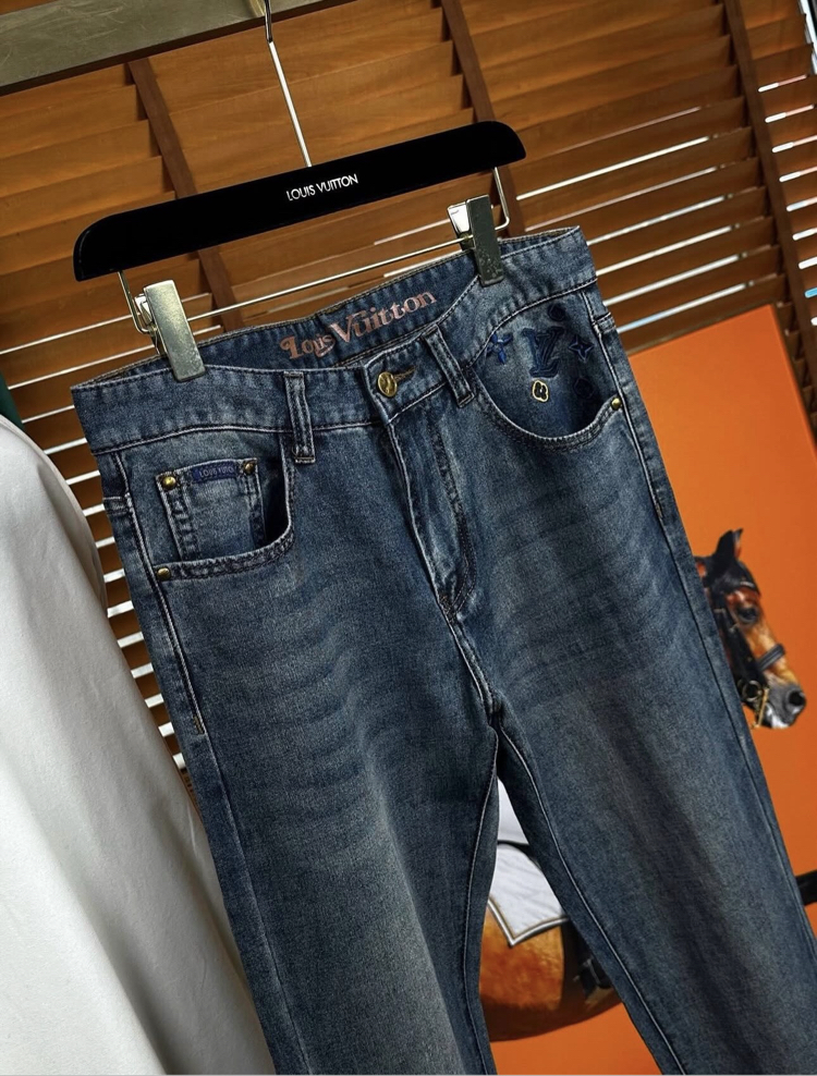 Louis Vuitton Jean