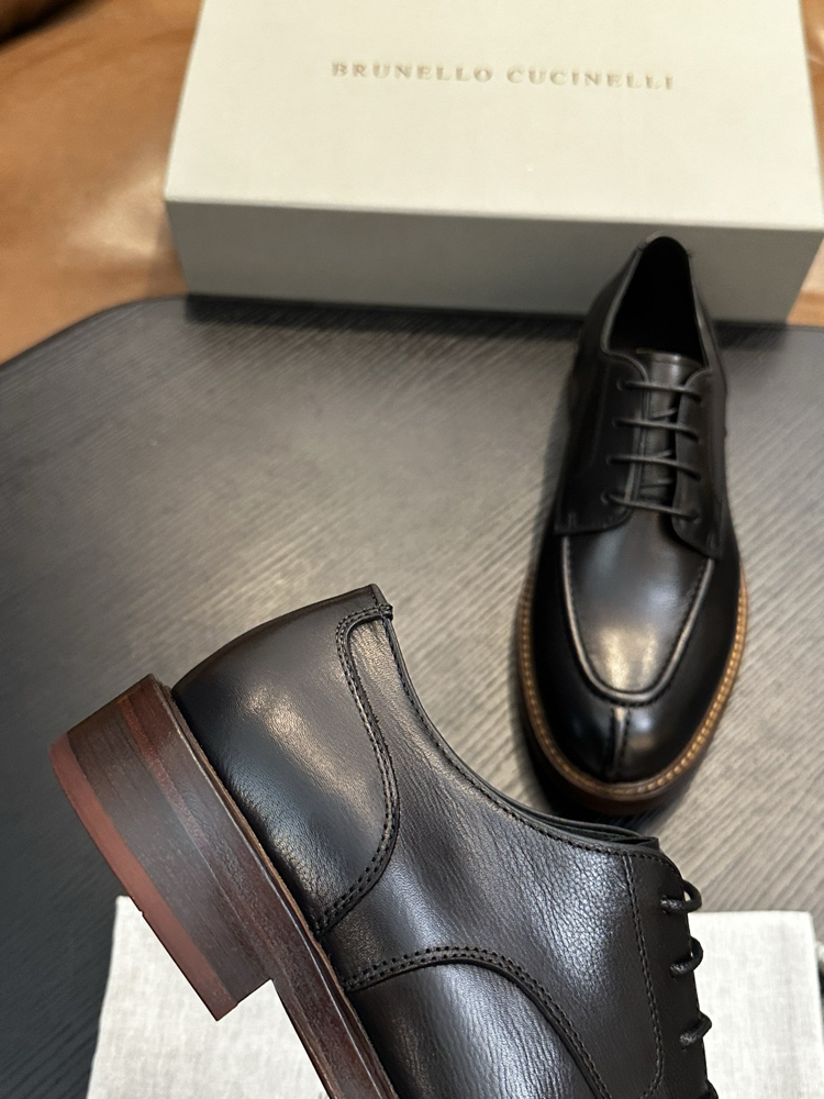Brunello cucinelli leather shoes