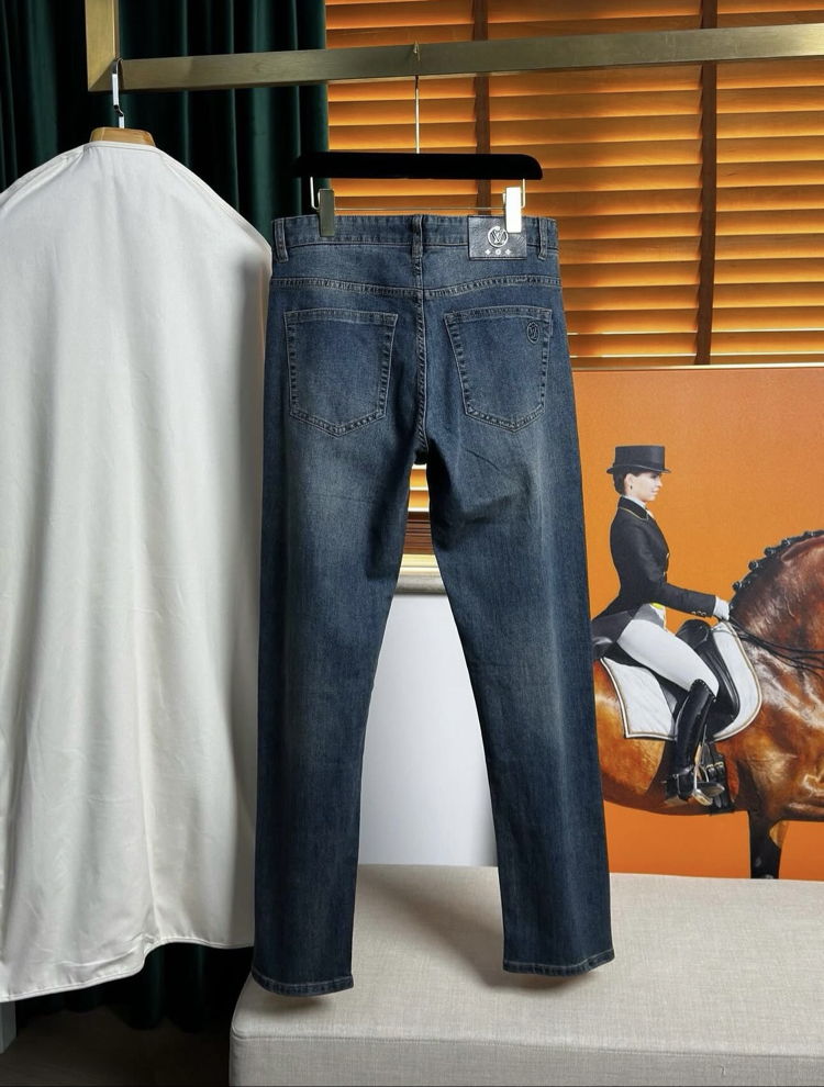 Louis Vuitton Jean