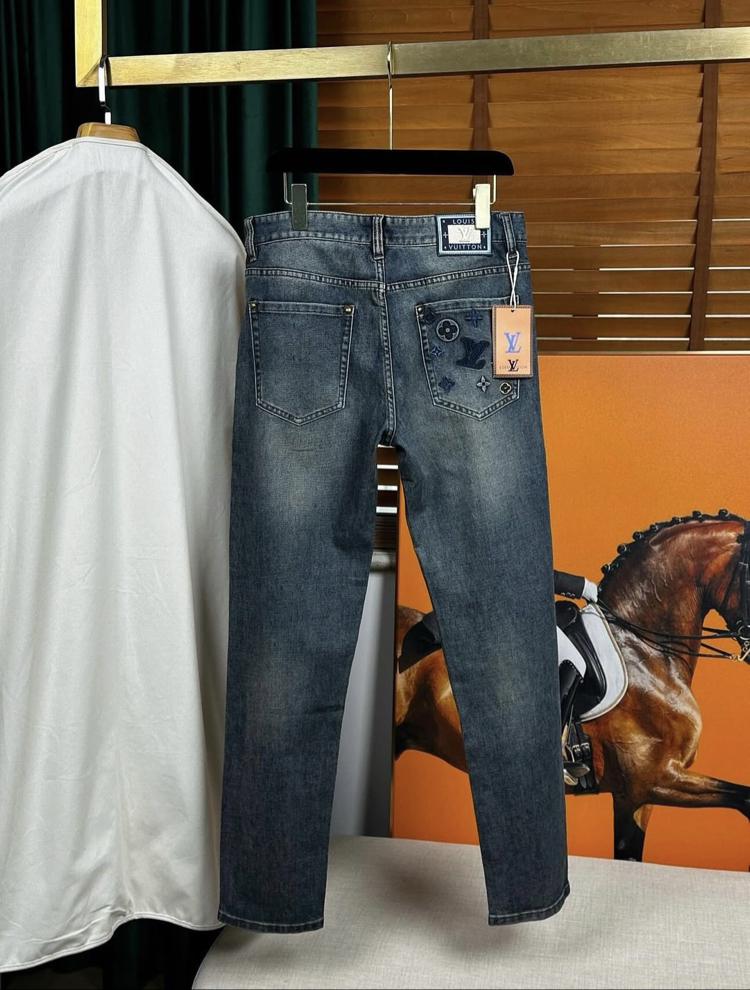 Louis Vuitton Jean