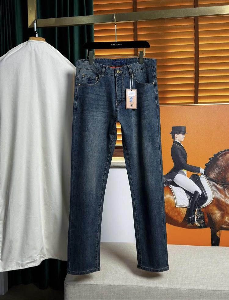 Louis Vuitton Jean