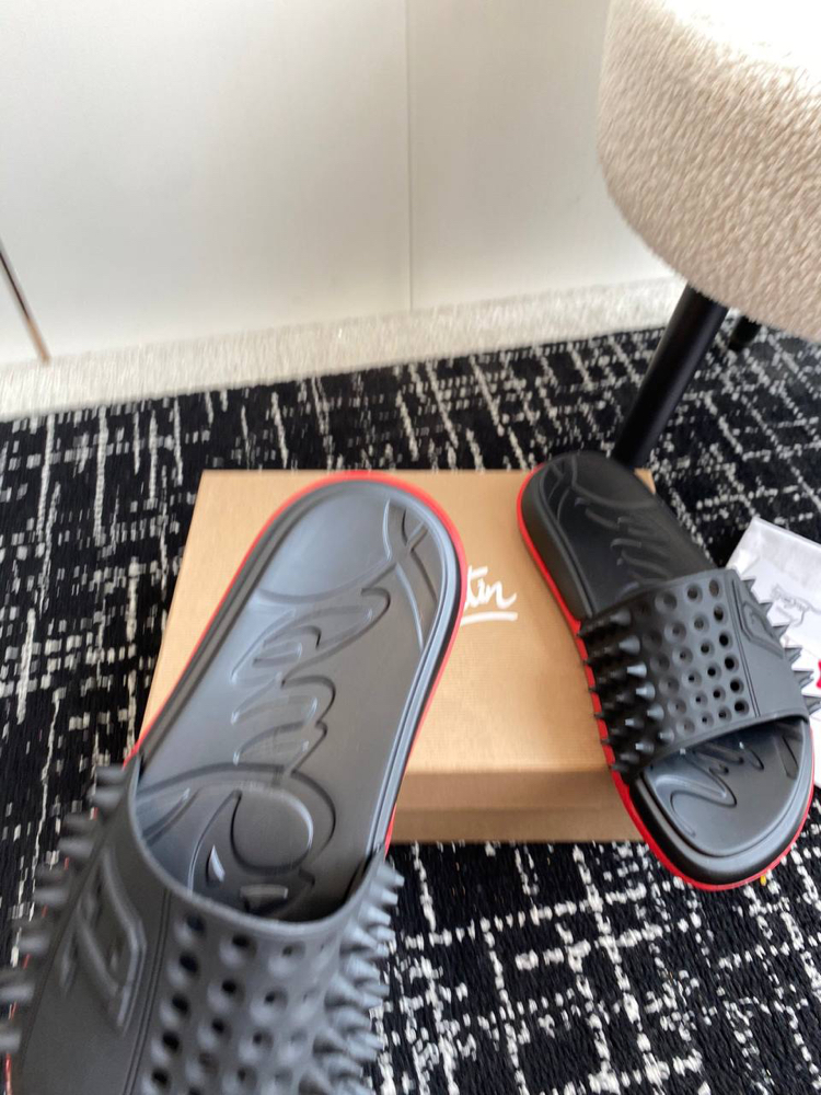 Christian Louboutin Terlik