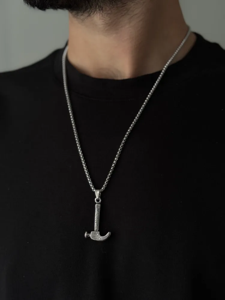 Çelik Çekiç Model Kolye