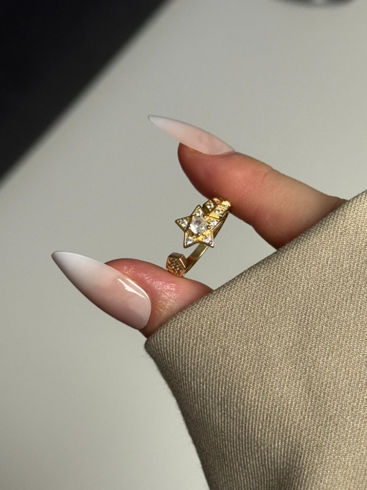 Gold Star Yüzük