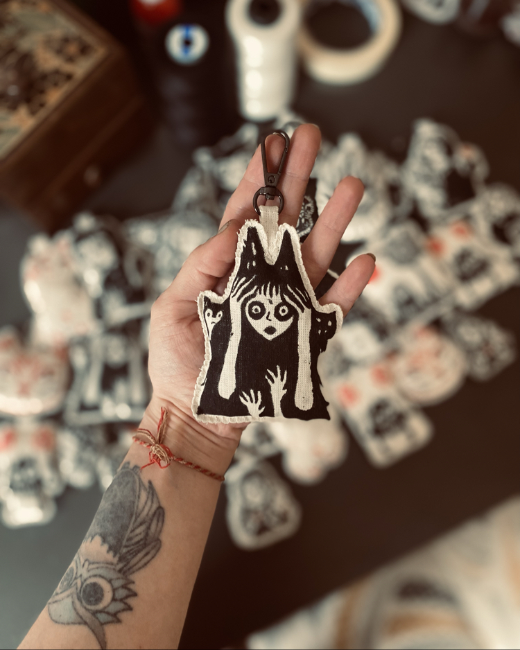 Linol Baskı Charm - Bagged Trouble I