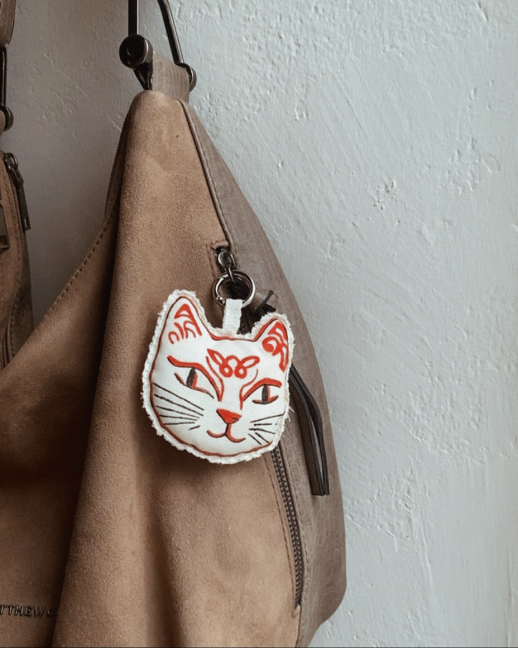 El Boyaması Cat Charm 2