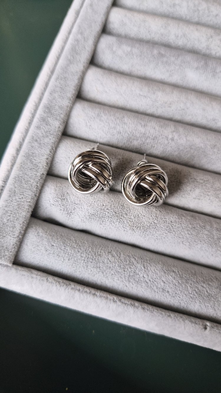 VIP Silver Küpe