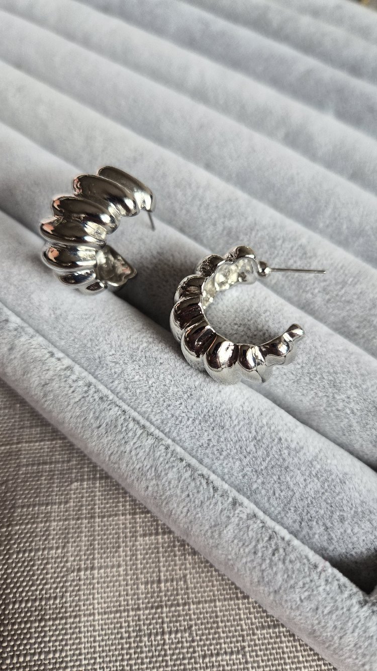 VIP Silver C Form Küpe