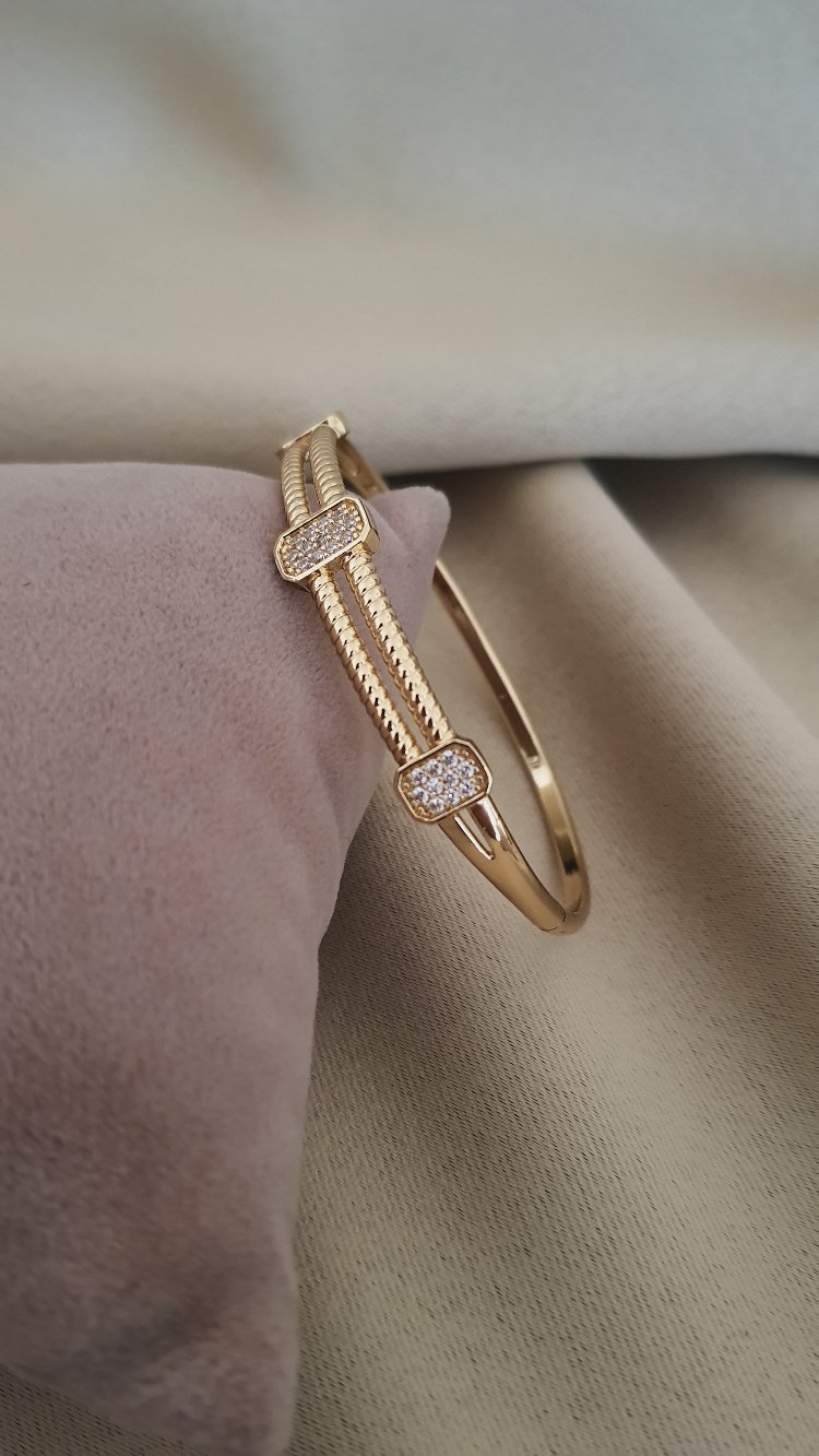VIP 14 K Kelepce