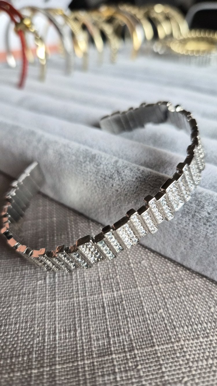 VIP Silver Zirkon Taşlı kelepçe